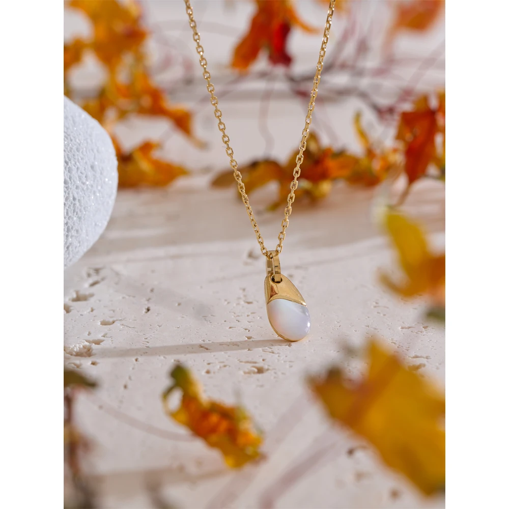 Yhpup Exquisite Stainless Steel Thick Shell Golden Necklace Pendant for Women 18K PVD Plated Jewelry Accessories Gift
