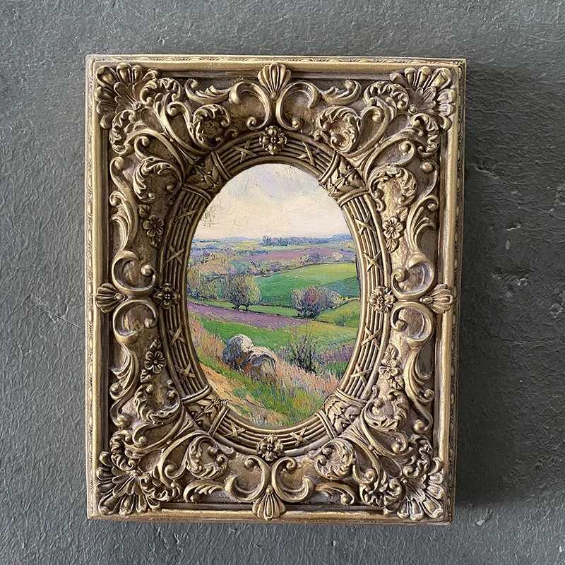 

Mutihome French Relief Room Decoration Photo Frame Picture Frames Medieval Minimalist Resin Frame Gold Frame Home Decor Items