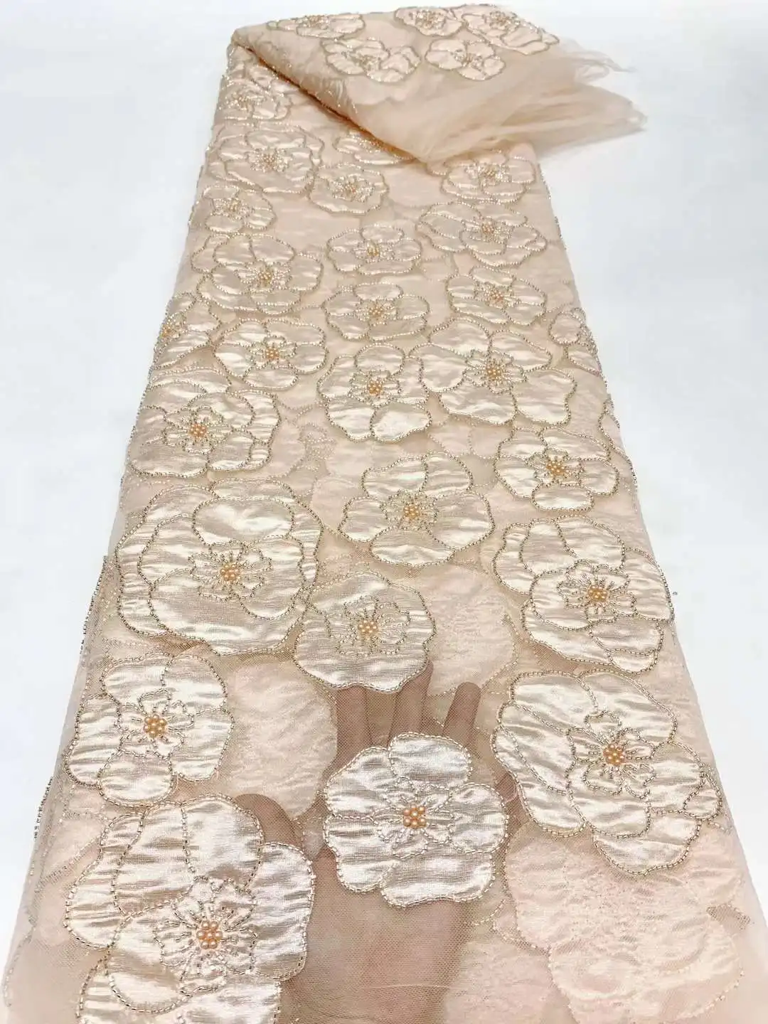 

Luxurious Nigerian Handmade Beads Lace Fabric 2024 High Quality Multiple Colour African Lace Fabric For Wedding Dress TT00