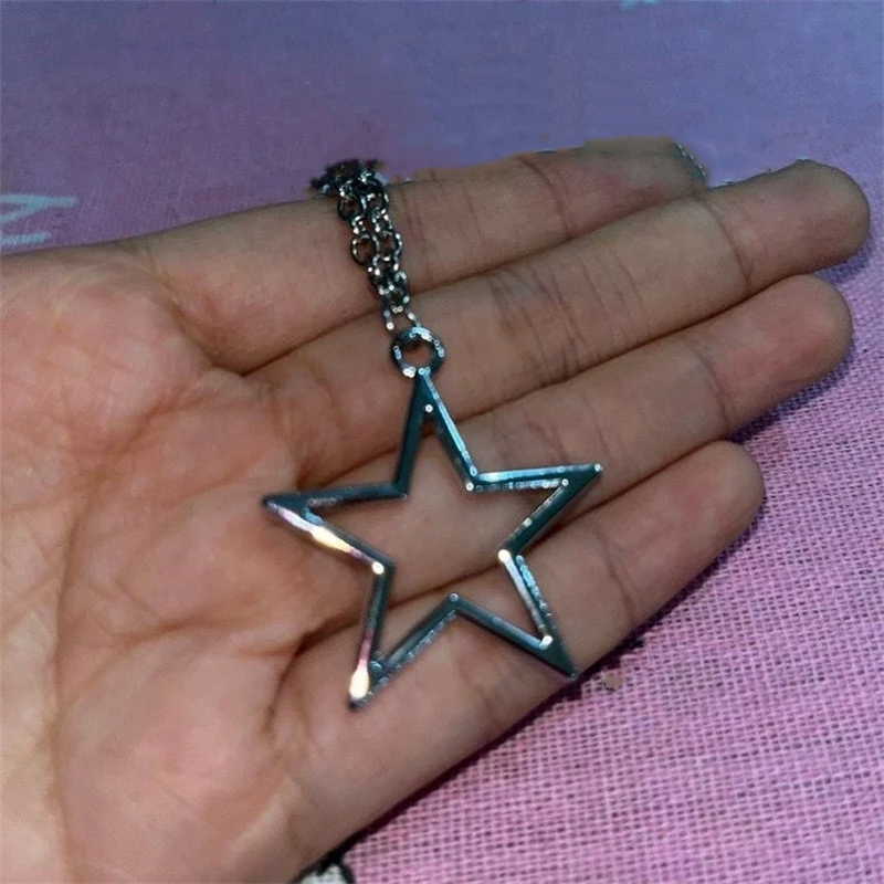 Y2K Aesthetic Hollow Star Necklace Korean Fashion DIY Choker Punk Egirl Pendant Necklace for Women Girls Cool Hip Hop Jewelry