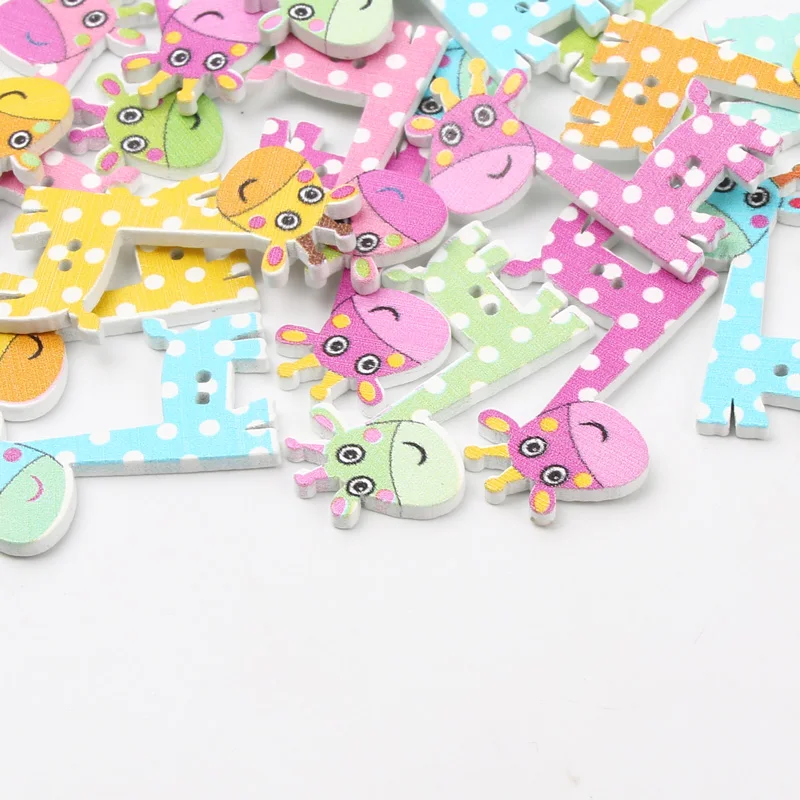 20pcs/lot 26x35mm Cute Giraffe 2Hole Wood Sewing Buttons For Kids Clothing Accessories Needlework Scrapbooking Decoration Crafts