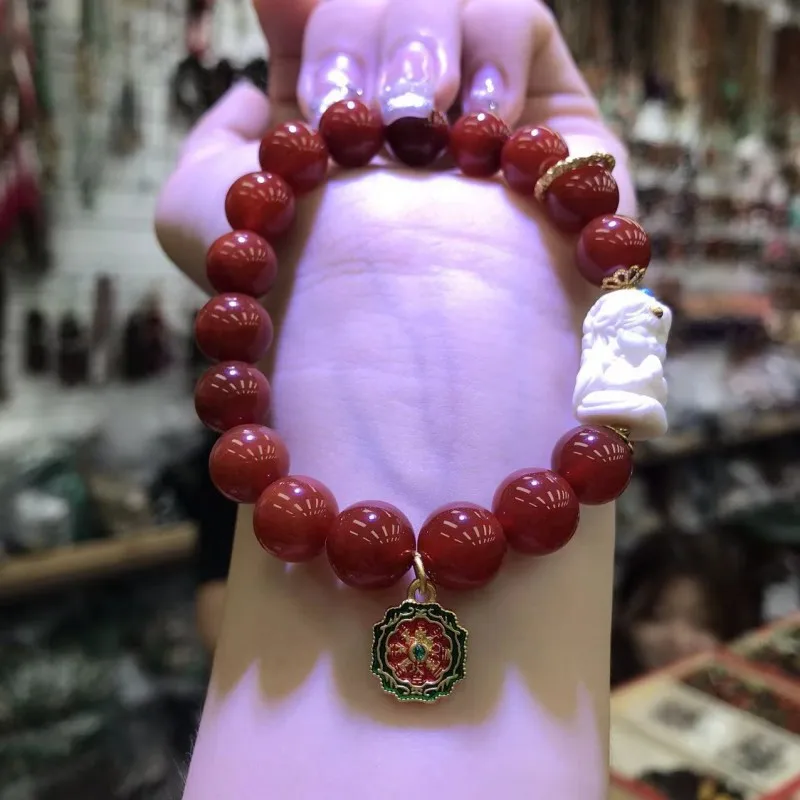 

Nanhong Agate Tara Zakiram Six-Word Bracelet Wenwan Vajra Nine-Gong Talisman Ornament