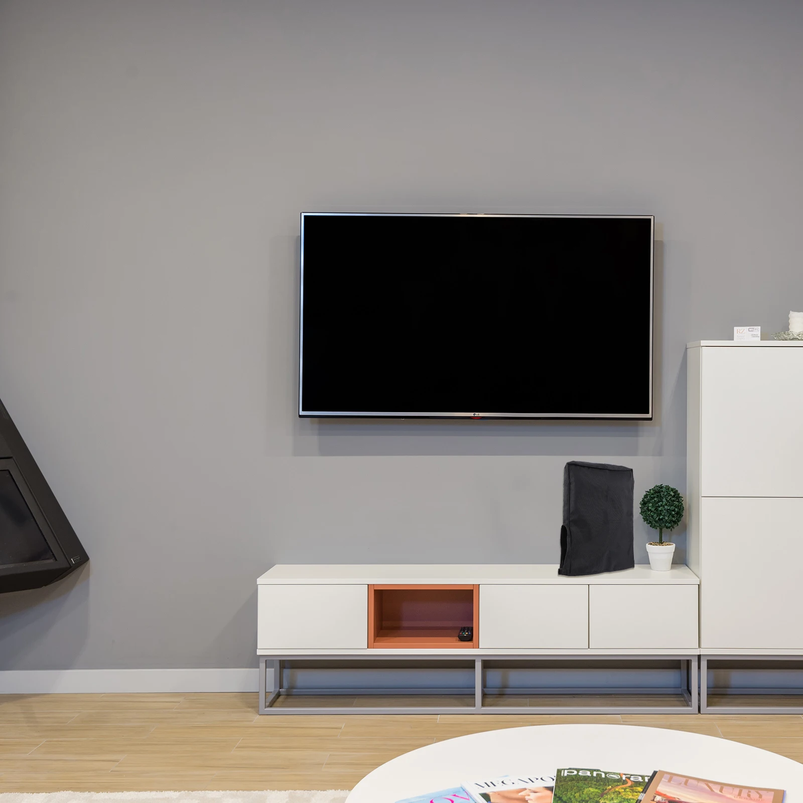 

1Pcs Dustproof Game Console Cover Premium Oxford Cloth Protective Shell Slim Fit Tape Fixation Dirt Resistant Washable Game