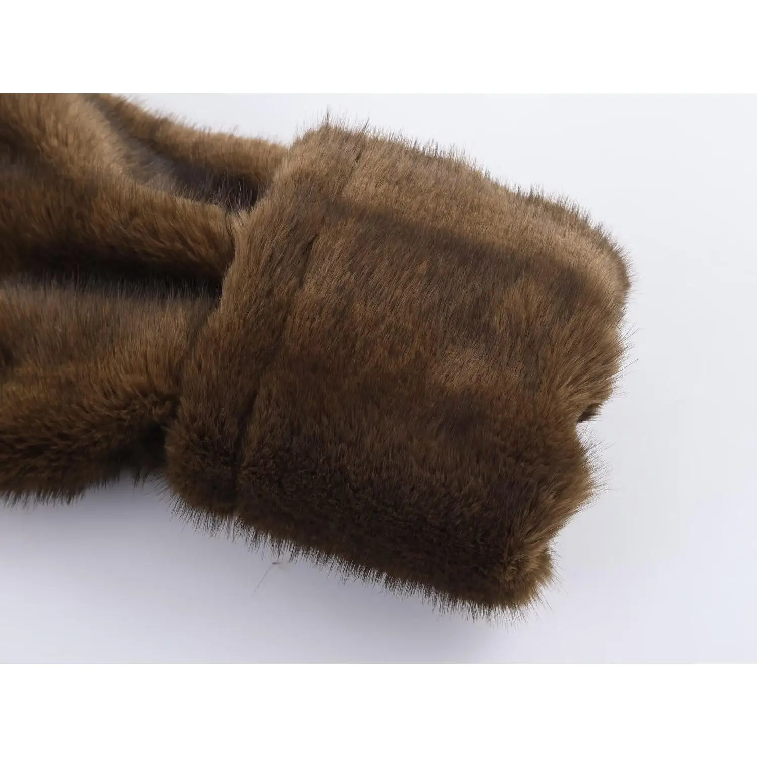 جديد الخريف الشتاء ort Jaet معطف المرأة تأثير الفراء الاصطناعي ملابس خارجية ZR Sle 434938 السيدات Faion ألياف البوليستر