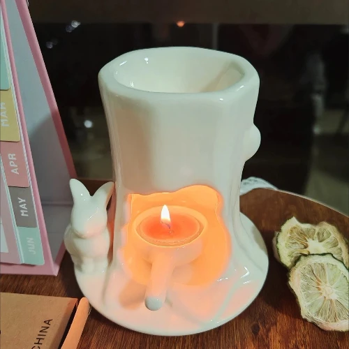 Charming Rabbit Ceramic Oil Burner, Tree Stump Wax Melt Warmer for Aromatherapy, Nordic Style Tealight Holder Home Decor