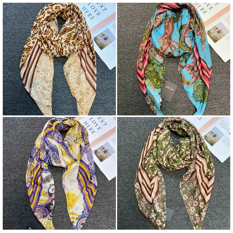 Foreign Trade Italy Original Order New TWINSET Scarf Printed Sunshade Warm Fashion Square Scarf 130 * 130 Shawl