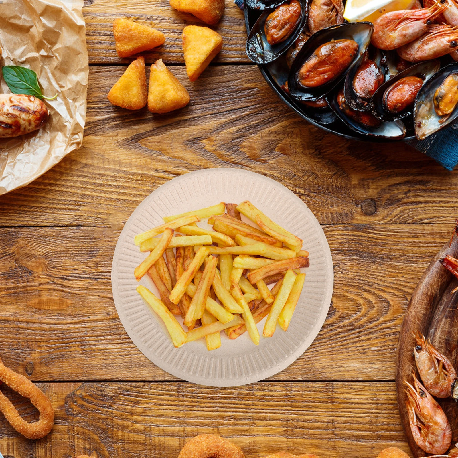 

50Pcs Paper Dinner Plate Thickened Disposable 7 Inch Festival Food Takeout Plate Multi-Function Party Tableware