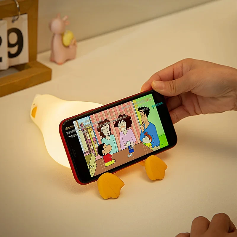 Cute Duck Led Night Light USB ricaricabile Silicone luci notturne per cani interruttore tattile giocattoli per bambini decorazione della camera da letto lampada di compleanno