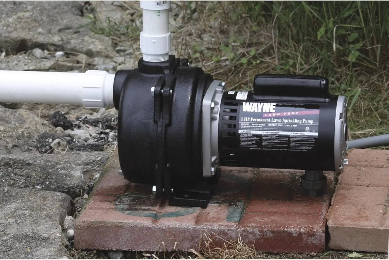 WLS150 1.5 HP High Volume Cast Iron Lawn Sprinkling Pump 1-1/2-Horsepower Dual Voltage 120 V / 240 V