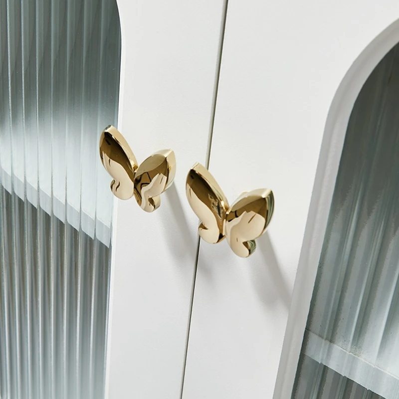 Schubladen- und Küchenmöbelgriffe in Schmetterlingsform aus Messing für Schrankknöpfe, Türgriffe, Schubladen- und Küchenmöbelknöpfe – Detail 2