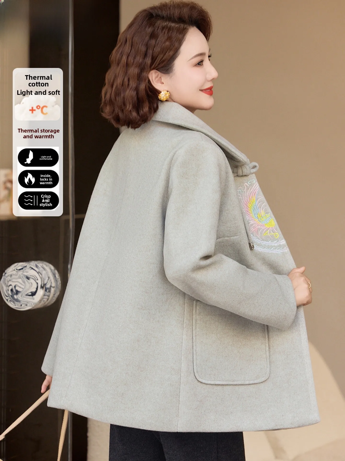 

Thiened Woolen Coat Cotton Filled Women's Outerwear Winter Faion Pear ape Loose Fit Multi-ket Warm Cardigan for Midd...