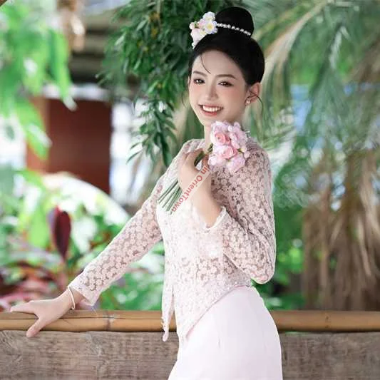 Singapore Malaysia Trend Pink Lace Modified Nyonya Top + Skirt Moon Girl Xishuangbanna Dai Ethnic Clothing Travel Holidays Wear