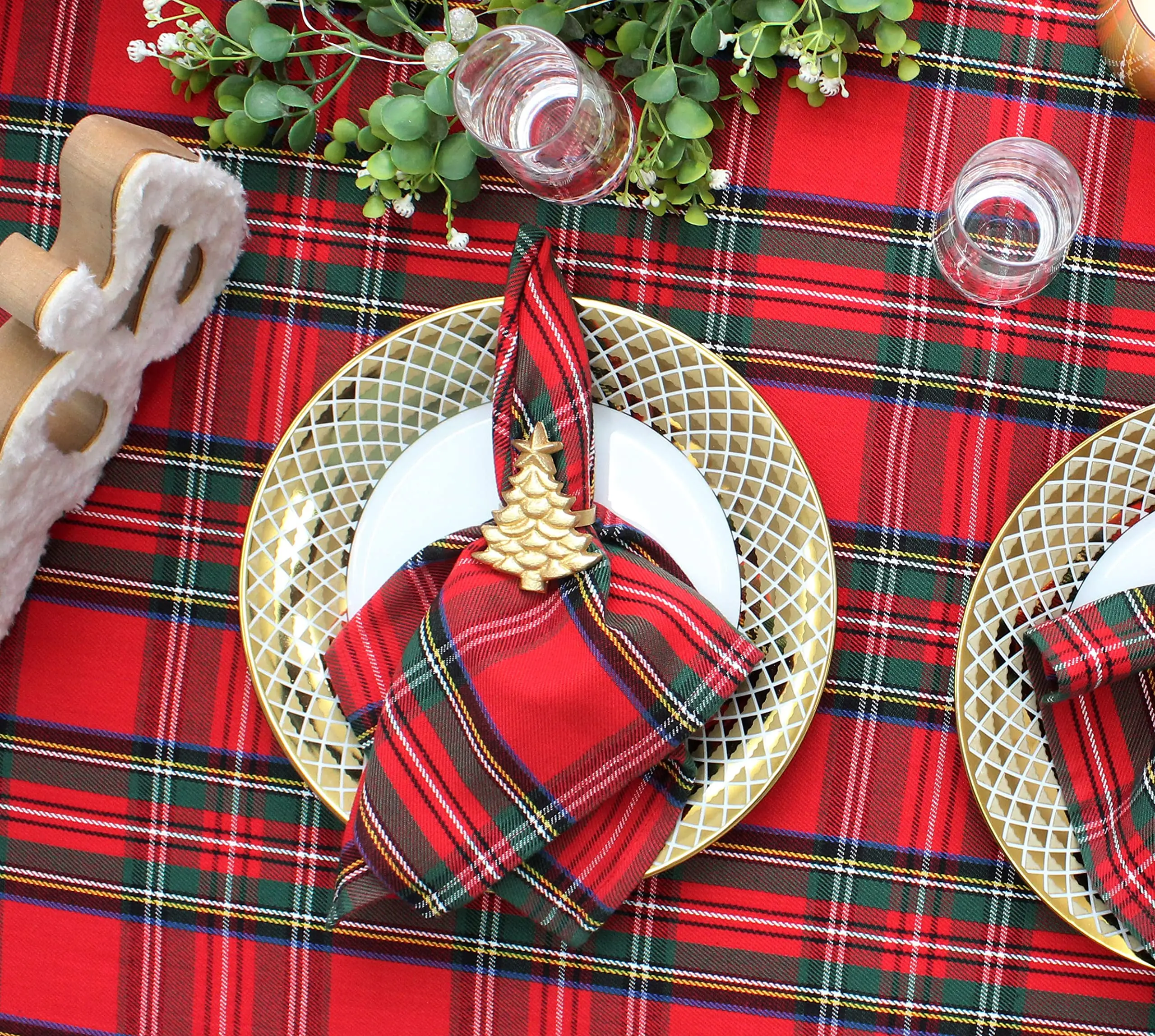 12Pcs Christmas Tartan Plaid Napkins, 30x45cm Red Green Plaid Cloth Napkins Reusable for Xmas Holiday Party Dinner Table Decor