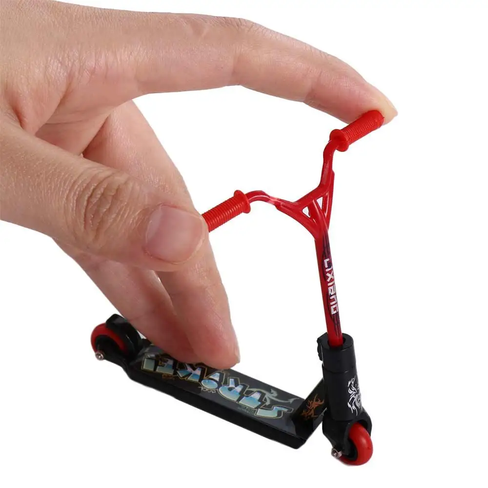 Novità giocattoli educativi rimovibili a due ruote Finger Scooter Mini Finger Scooter Finger skateboard Mini Scooter