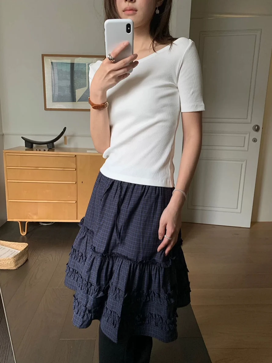 Retro Japanese Style Academy Wind Semi-Body Skirt Elastic Waist Gathered Plaid Grommet Lace A-Line Skirt for Ladies