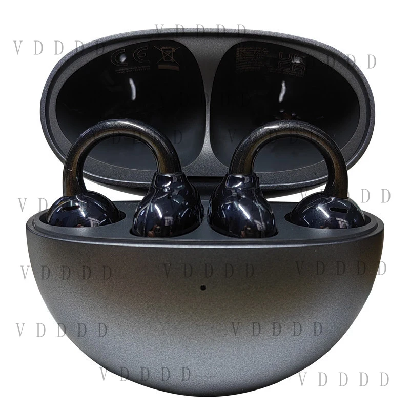 

L... for Huawei FreeClip earphone charging compartment only makes up for the missing accessories.