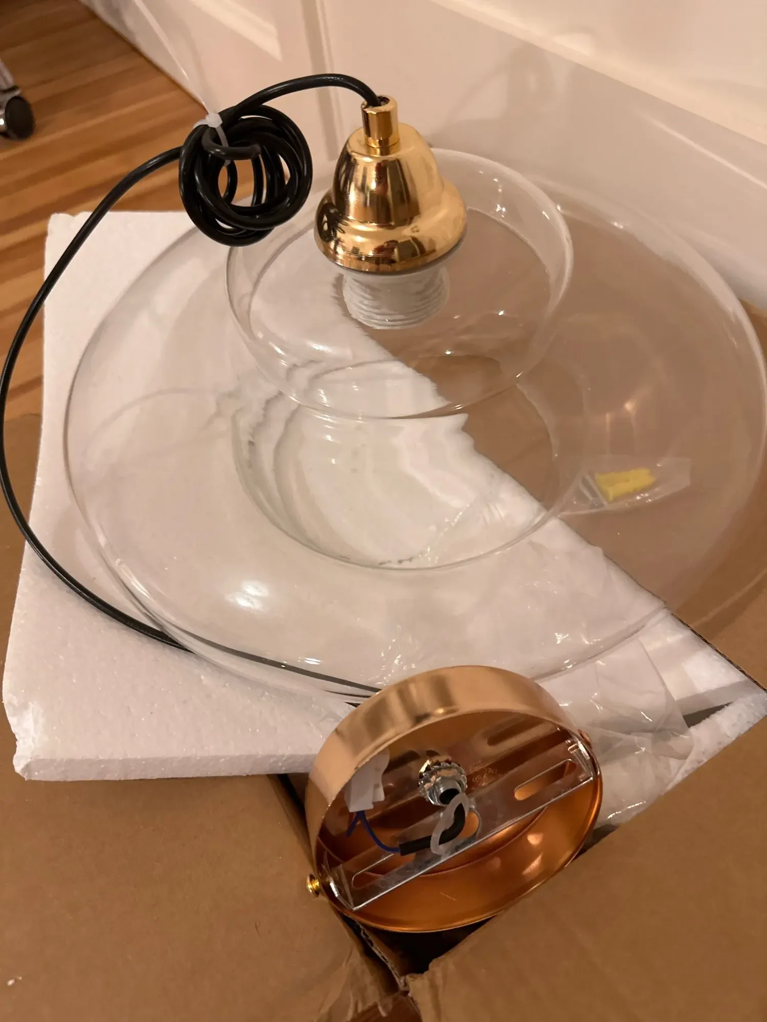 Nordic Minimalist Glass Pendant Light With Single Head Antique Style Cream Hanging Light Study Bar Counter Front Desk Studio