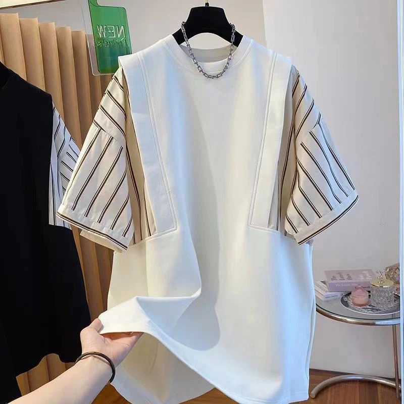 

2024 Fake Two Piece Men O Neck Short Sleeve T Shirts Summer Fashion Striped Print Spliced Loose 2xl Oversized Clothing All-match