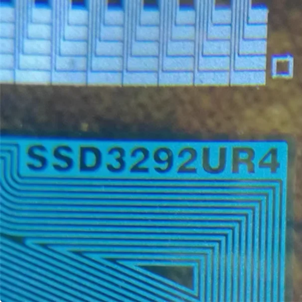 

SSD3292UR4 Новая оригинальная катушка COF/TAB ЖК-драйвер IC 1 шт.