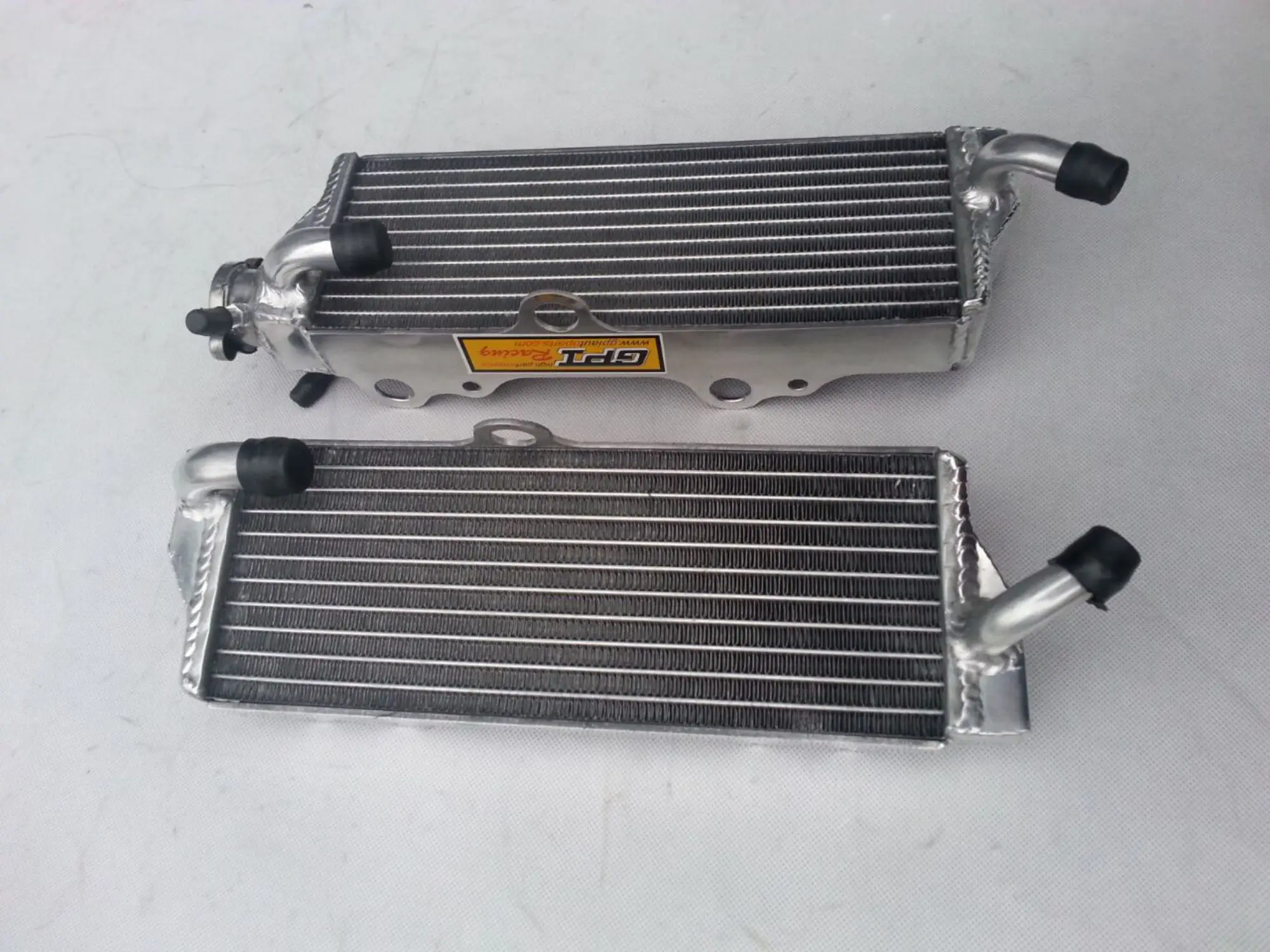 

For 2006 2007 HUSQVARNA SMR450 SMR510 SMR 450 510 Aluminum Radiator Cooler Cooling Coolant