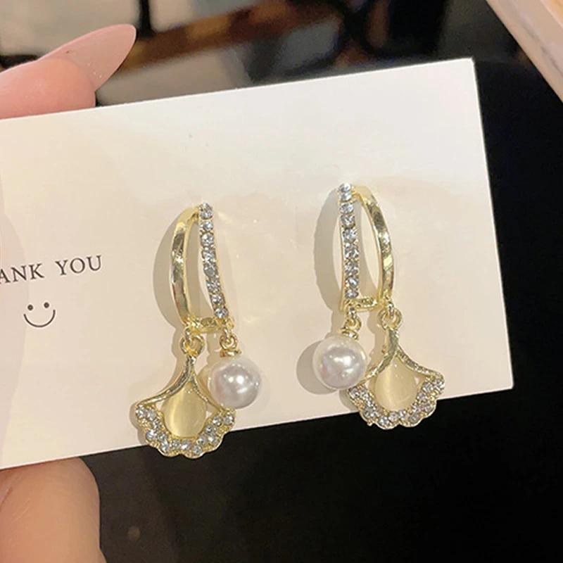 Apricot Leaf Cat's Eye Stone Charm Earrings 925 Silver Needle Ears Buckle New Design Women's Fashion Ears Jewelry