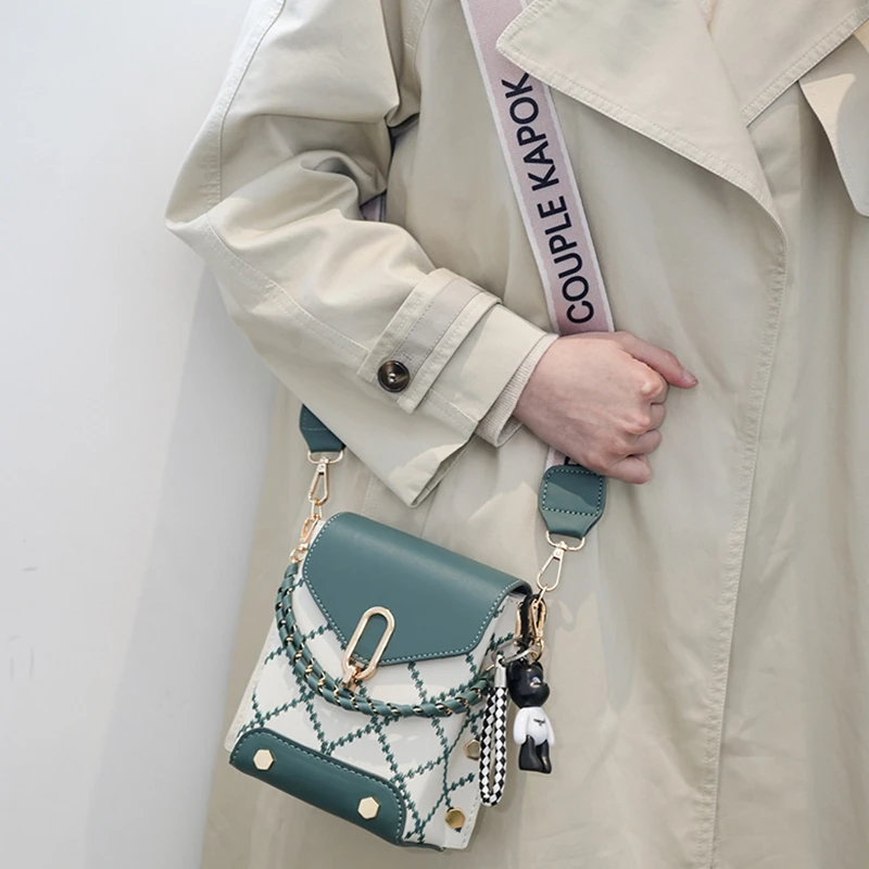 

Crocodile Pattern PU Leather Female Shoulder Bag Ladies Armpit Bag Vintage Women Purse Handbag Clutch bag luxury designer bolsos