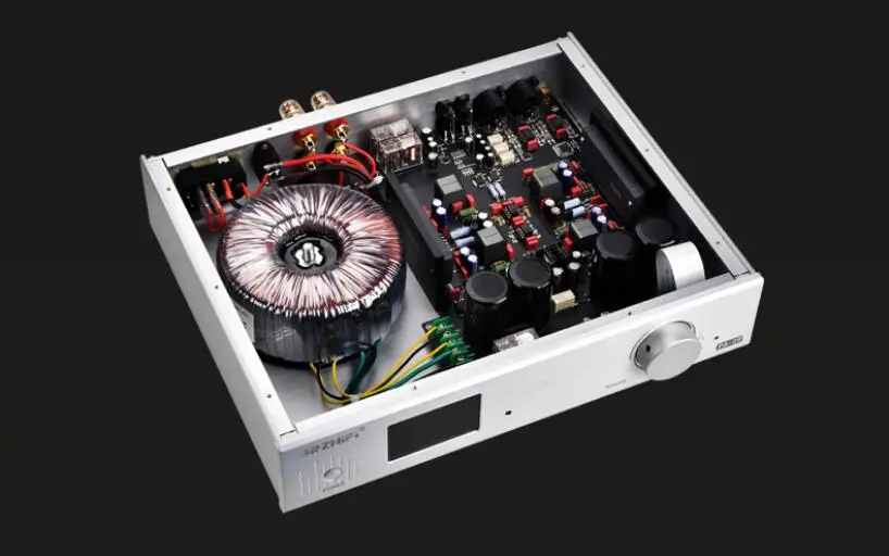 عالية الطاقة ثنائي النواة STK428-640 hifi متوازن تماما 400 واط * 2 مكبر كهربائي ستيريو المنزلية مع جهاز التحكم عن بعد