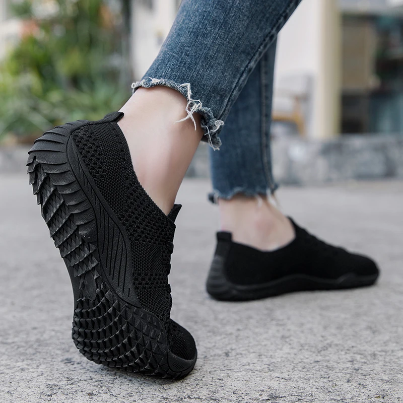 Scarpe casual da donna con punta larga Sneakers traspiranti Scarpe da passeggio minimaliste per esterni Mocassini bassi a piedi nudi con suola antiscivolo e morbida