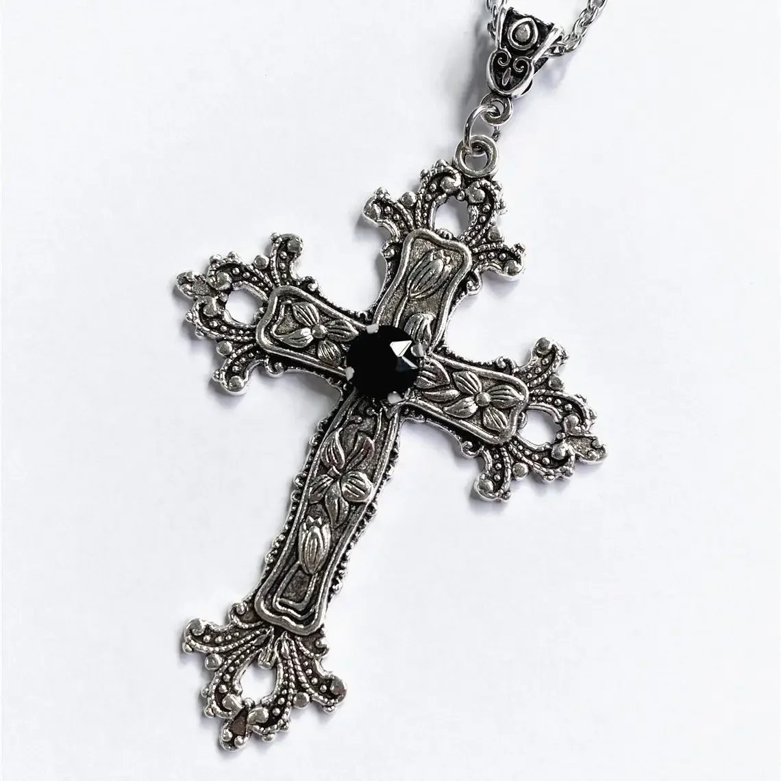 Punk Crystal Cross Pendant Necklace Women\'s Gothic Clavicle Necklace Necklace Aesthetic Jewelry Bijoux Party Gifts