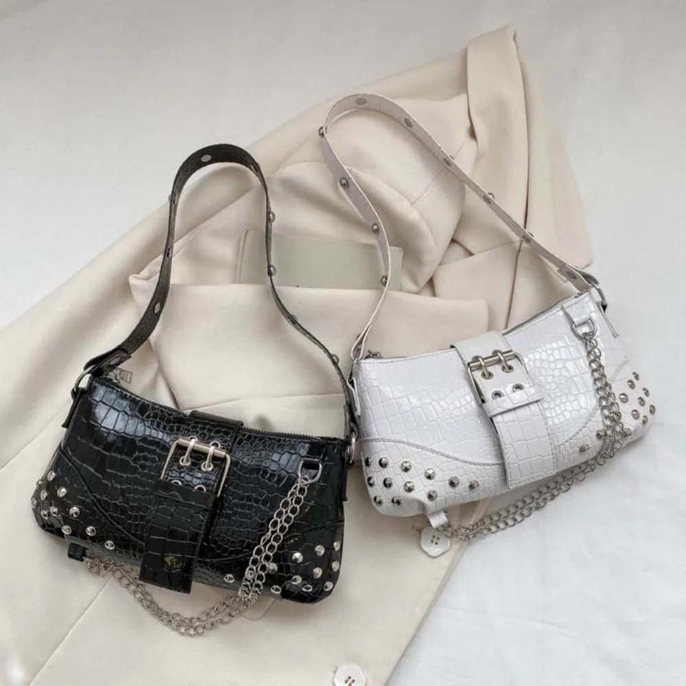 

Y2K Crocodile Underarm Bag Large Capacity Solid Color PU Rivet Chain Handbag High Quality Magnetic Button Texture Shoulder Bag