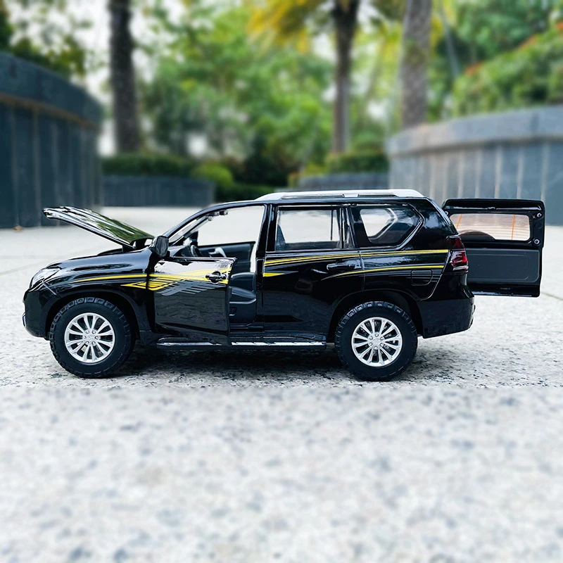 MSZ 1:24 Toyota Land Cruiser Prado Original box alloy car model handicraft decoration collection toy tool gift die-casting