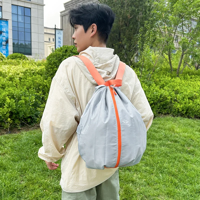 حقيبة جلدية عصرية قابلة للطي حقيبة ظهر رياضية للسفر في الهواء الطلق حقيبة كتف مزدوجة محمولة مقاومة للماء للمعيشة النشطة