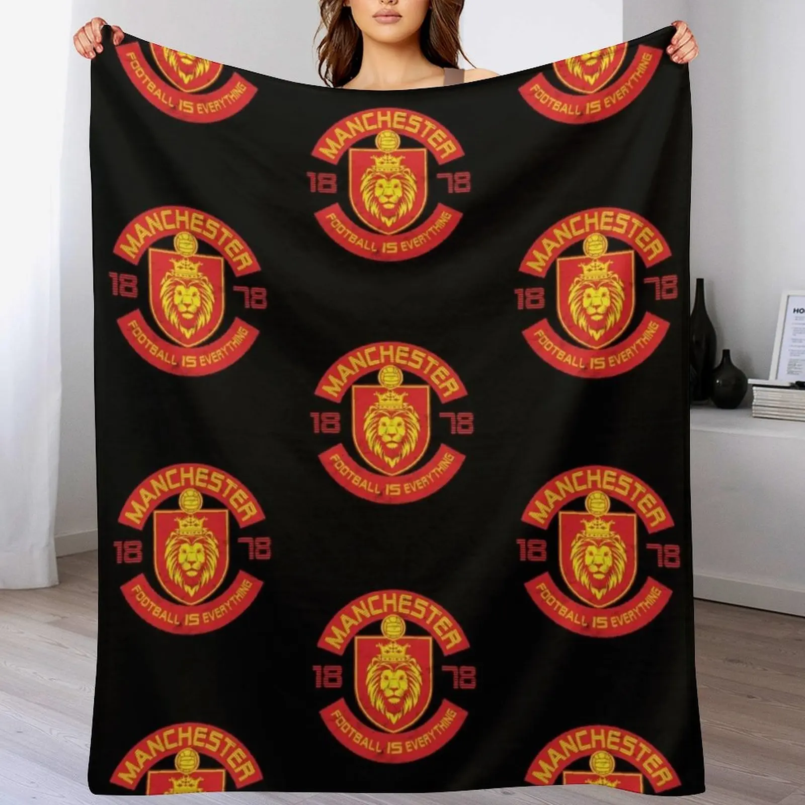 

Football Is Everything - Manchester Squad Retro Throw Blanket Bed Luxury Throw Blankets For Bed Cute Blankets