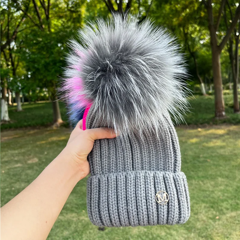 2023 Real Raccoon Fur Ball hats Winter Hat Cap Kids Boy Girl Aldult Warm Big Fur Pom Poms Ski Hat Fur Pompoms Hat