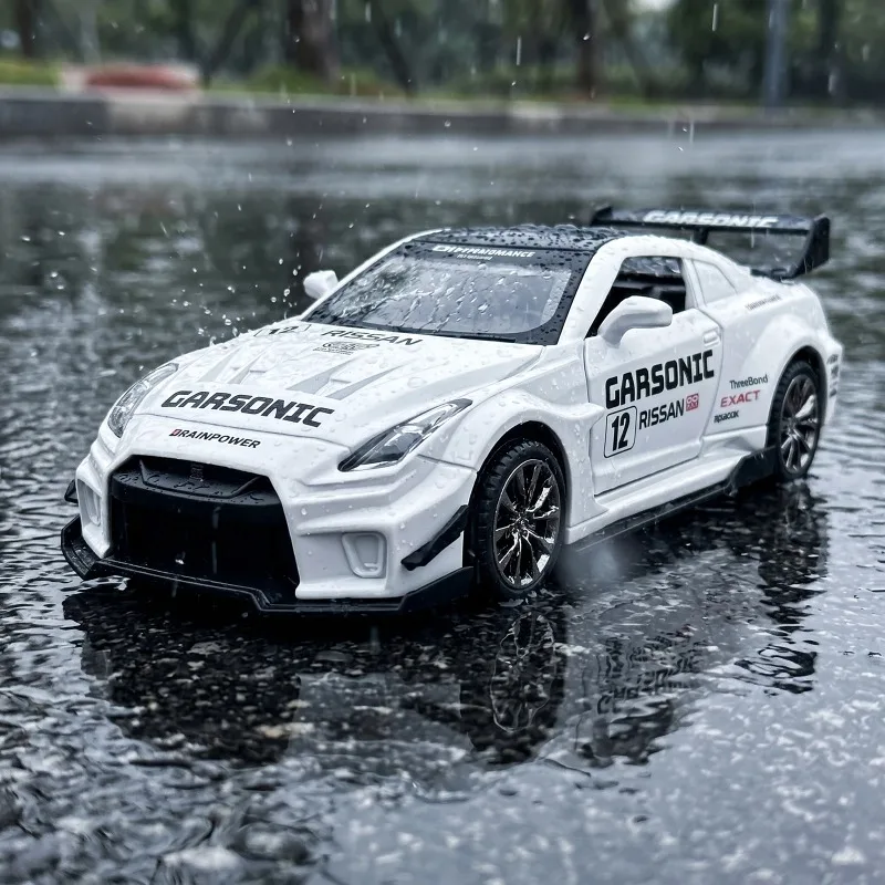 1:32 GTR R35 Widebody Racing Edition Japanese Sport Car Alloy Metal Diecast Model Car Decoration Ornaments Pull Back