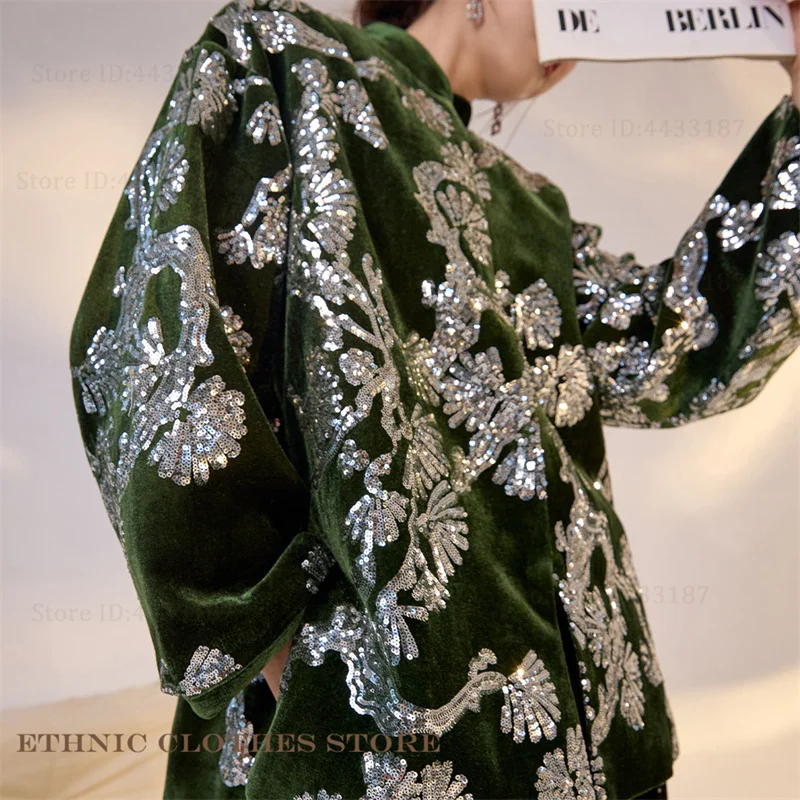 

Роскошный традиционный китайский костюм, женский костюм Тан, топ, изысканная бархатная куртка с блестками, пальто, осень-зима, плотный кардиган Hanfu