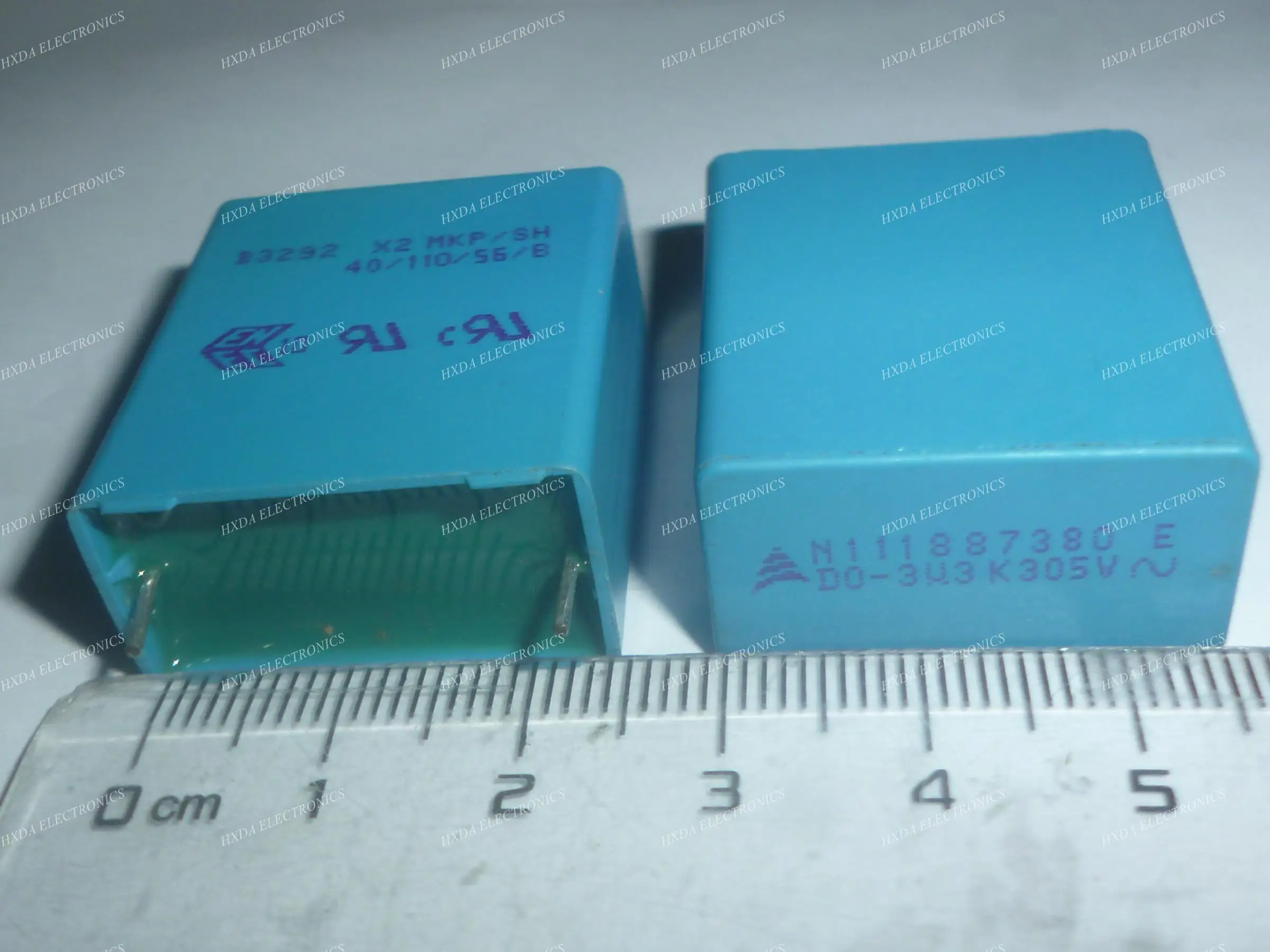 2PCS B32923 B3292 X2 MKP/SH 2U2 3U3 M 3U3 K 305V 2.2UF 3.3UF E