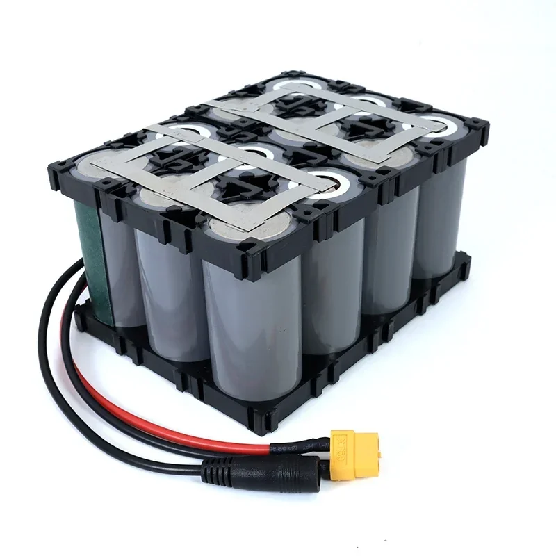 32700 Lifepo4 Batterie 4S3P 12.8V 21Ah Avec 4S 20A Maximum 60A Équilibré BMS Pour Le Bateau Électrique Alimentation Sans Interru