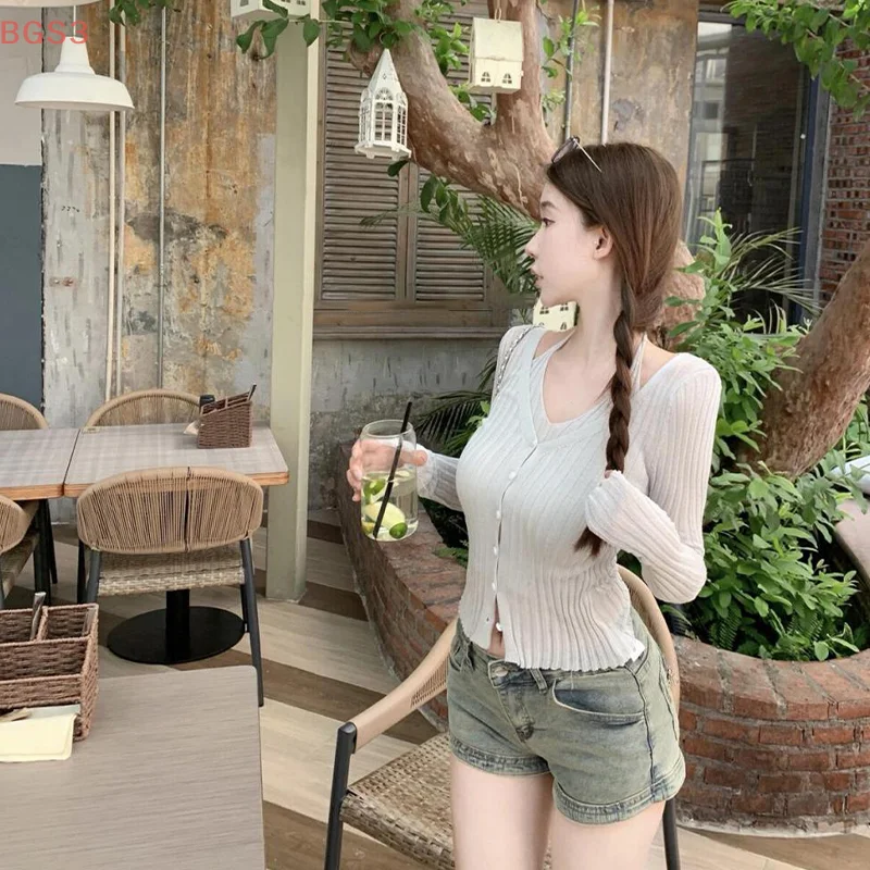 Czysta, seksowna i stylowa bluzka z długim rękawem, dzianinowa, podkreślająca figurę, z temperamentem, idealna na lato, pasująca do wszystkiego.