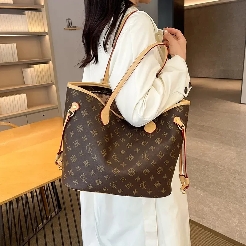 

Shoulder Crossbody Bag Purse Designer 2026 Tote design summer senior sense large capacity commuter shoulder bag 2025s hot
