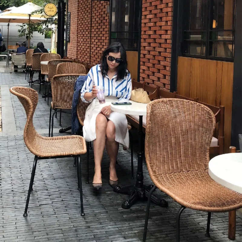 

Rattan Wicker Backrest Chair Iron Frame Patio Garden Chairs Minimalist Balcony Lounge Seat Famous Homestay Dining Furniture