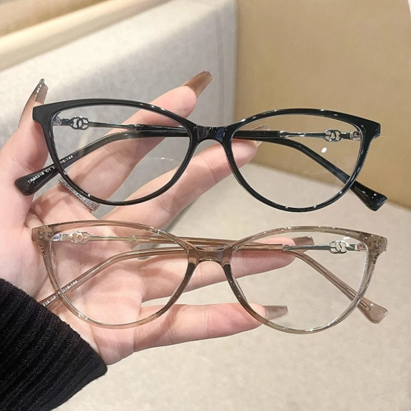 Modische hochauflösende Anti-Blaulicht-Brille, flache Katzenaugen-Gläser für Damen, modische dekorative Outdoor-Brille