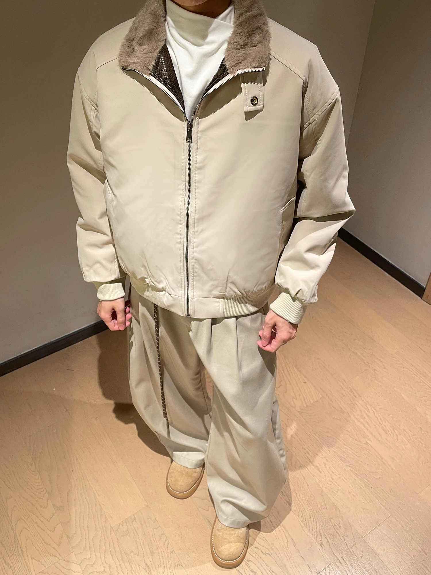 سترات رجالية جديدة لشتاء 2025 بنمط جلد الثعبان السميك بتصميم كلاسيكي من الفرو الصناعي سترات مريحة دافئة للرجال معاطف وسيم بأكمام طويلة #4