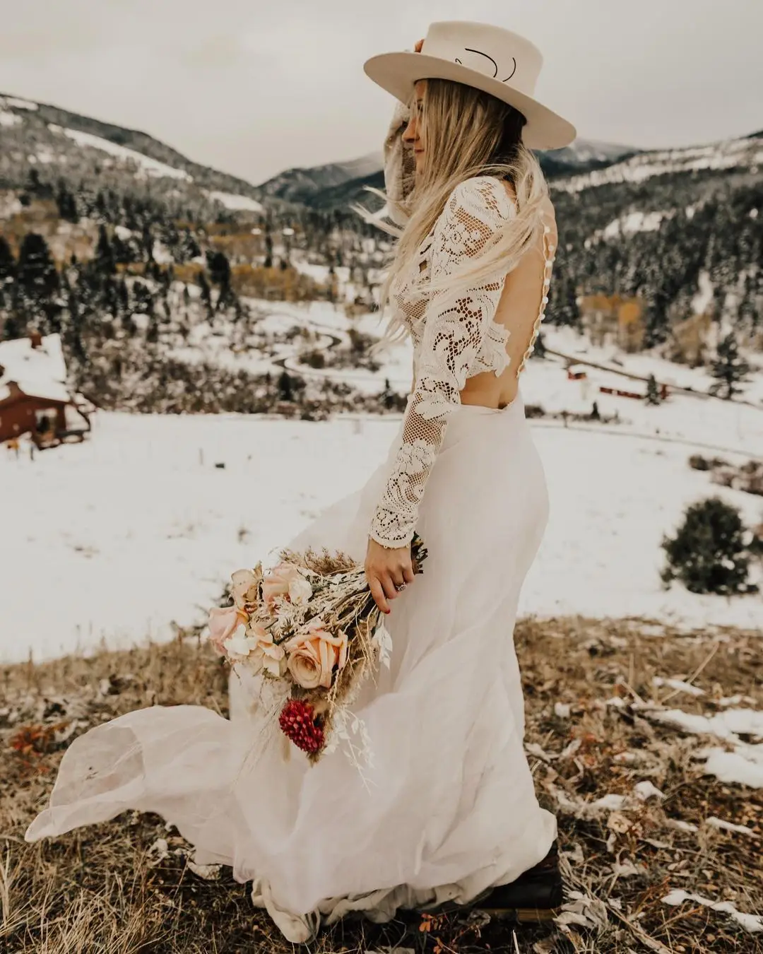 Robe De mariée en dentelle blanche Simple, avec manches courtes, robe De mariée De plage, longueur au sol, 2020, robes De grande taille