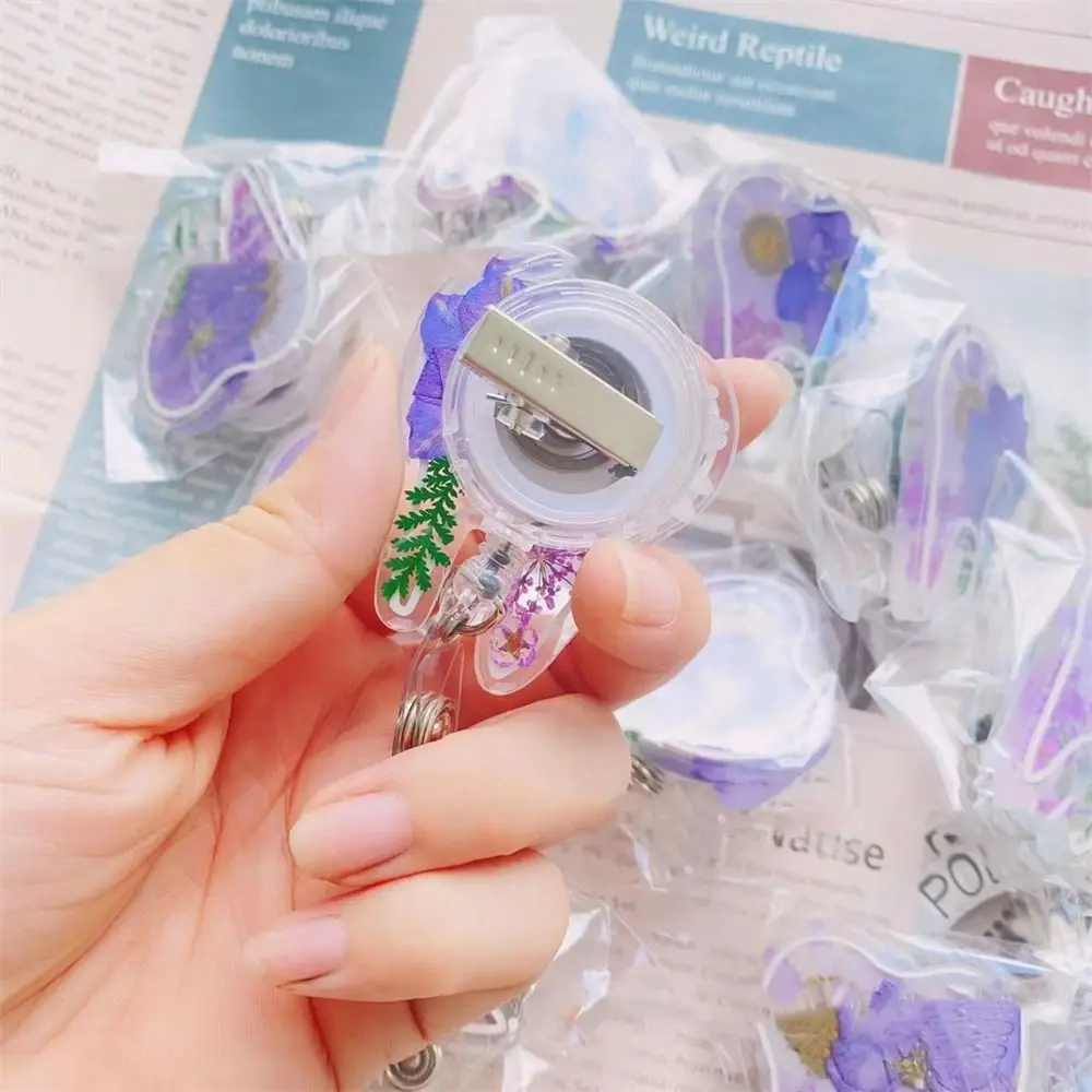 Carretel de flor seca com rotação 360, coração-forma, retrátil, com rotação de 360 polegadas