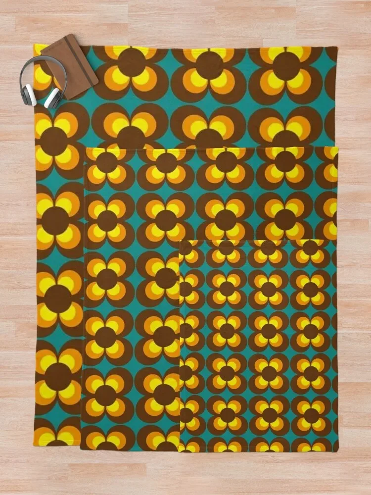 Orla kiely flower design, all color kiely , orla kiely art Throw Blanket Loose Stuffeds Blankets