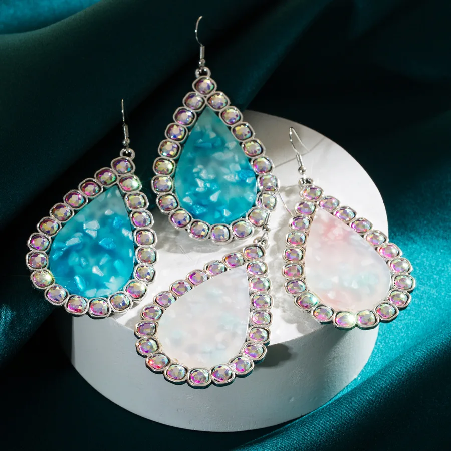 Independent Station Temperament Alloy Diamond Set High Quality Resin Pendant Banquet Earrings Trend Street Earrings