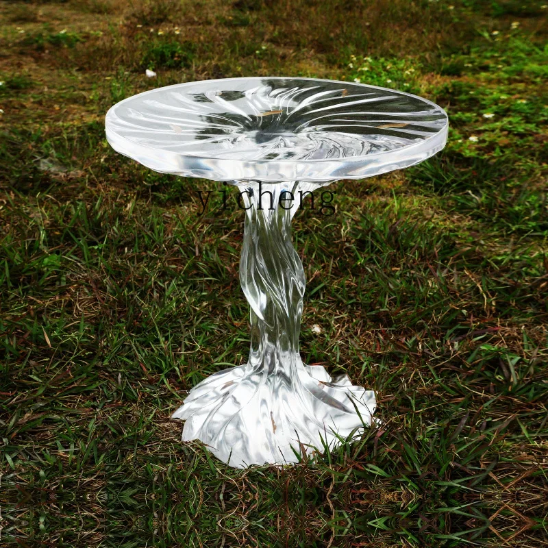 DSA  light luxury living room, water ripple edge next to the sofa, transparent resin, exquisite small round coffee table