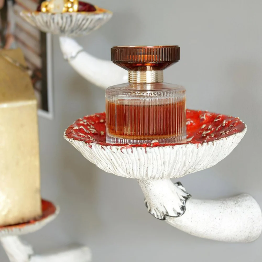 Mushroom Hanging Shelf Resin Wall Floating Shelf Amanita Mushroom Shape Home Decor Ornaments for Wall Hanging Shelves