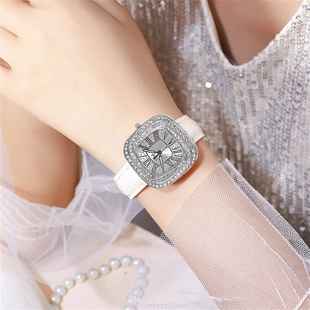 Luxury Ladies Silver Case Full Star Square Roman Design Quartz Watch Fashion White Leather Women\'s Dress Gift Clock Wristwatch